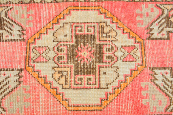 Vintage Handmade Turkish small area rug doormat for home decor, bathroom rug, area oushak rug bathroom mat kitchen kilim rug, rug 3.1X1.5, 665818