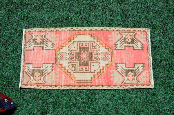 Vintage Handmade Turkish small area rug doormat for home decor, bathroom rug, area oushak rug bathroom mat kitchen kilim rug, rug 3.1X1.5, 665818