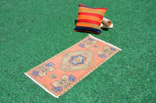Turkish Handmade Vintage small area rug doormat for home decor, bathroom rug, area oushak rug bathroom mat kitchen kilim rug, rug 3.4x1.6, 665841