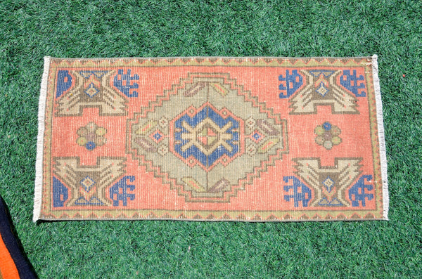 Turkish Handmade Vintage small area rug doormat for home decor, bathroom rug, area oushak rug bathroom mat kitchen kilim rug, rug 3.4x1.6, 665841