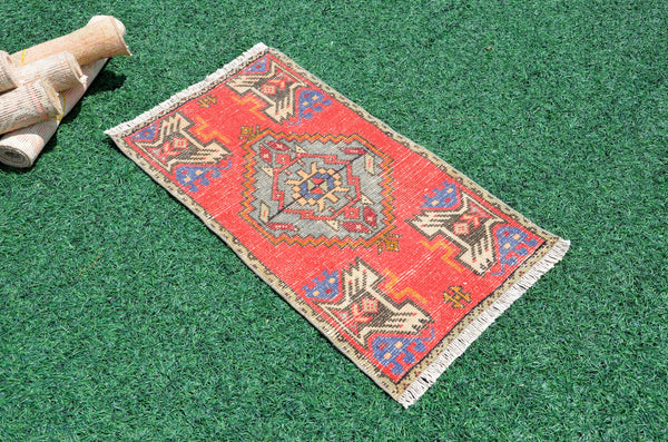 Natural Turkish Vintage small area rug doormat for home decor, bathroom rug, area oushak rug bathroom mat kitchen rug kilim rug, rug 2.9X1.5, 665844