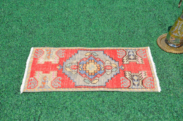 Handmade Turkish Vintage small area rug doormat for home decor, bathroom rug, area oushak rug bathroom mat kitchen kilim rug, rug 3.1X1.5, 665847
