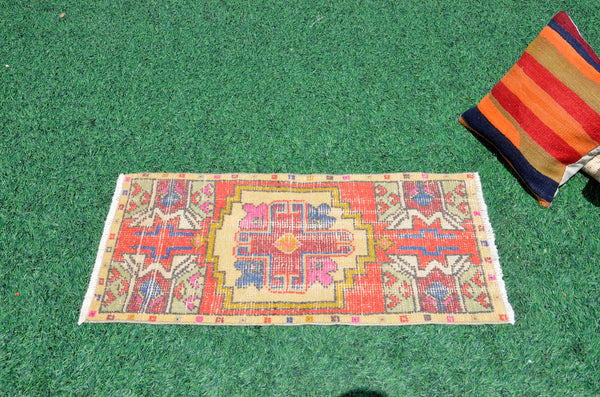 Natural Turkish Vintage small area rug doormat for home decor, bathroom rug, area oushak rug bathroom mat kitchen rug kilim rug, rug 3.1X1.5, 665848