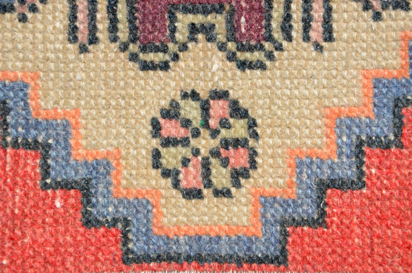 Natural Turkish Vintage small area rug doormat for home decor, bathroom rug, area oushak rug bathroom mat kitchen rug kilim rug, rug 3X1.4, 665852