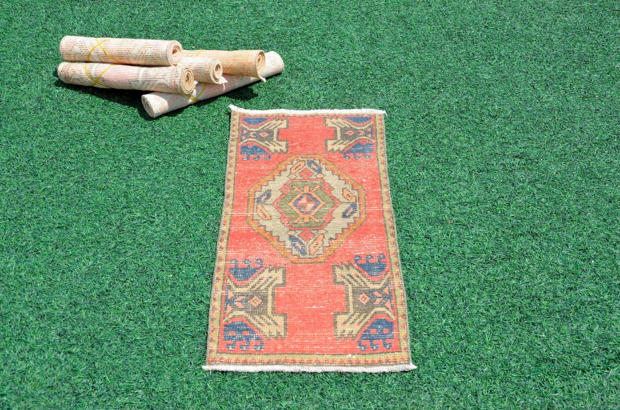 Handmade Turkish Vintage small area rug doormat for home decor, bathroom rug, area oushak rug bathroom mat kitchen kilim rug, rug 3.1X1.5, 665855