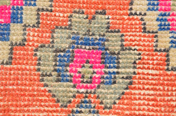 Natural Turkish Vintage small area rug doormat for home decor, bathroom rug, area oushak rug bathroom mat kitchen rug kilim rug, rug 3.3X1.5, 665924