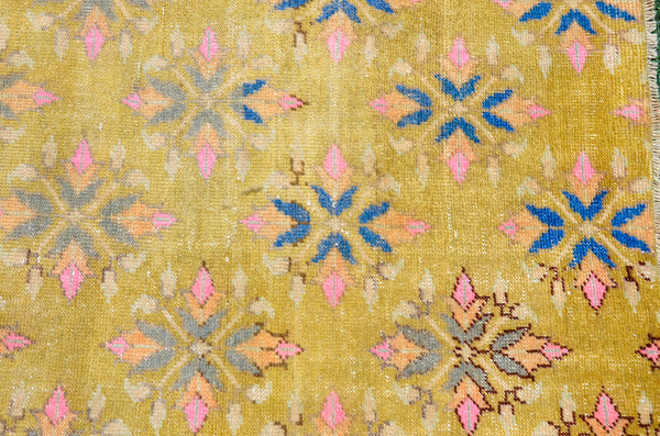 Turkish Handmade Vintage runner rug for home decor, area rug, Anatolian oushak rug boho rug kitchen rug  bathroom rug kilim, 9'8" x 3'4", 666426