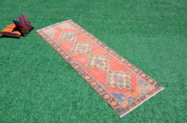 Turkish Handmade Vintage runner rug for home decor, area rug, Anatolian oushak rug boho rug kitchen rug  bathroom rug kilim, 8'7" x 2'8", 666430